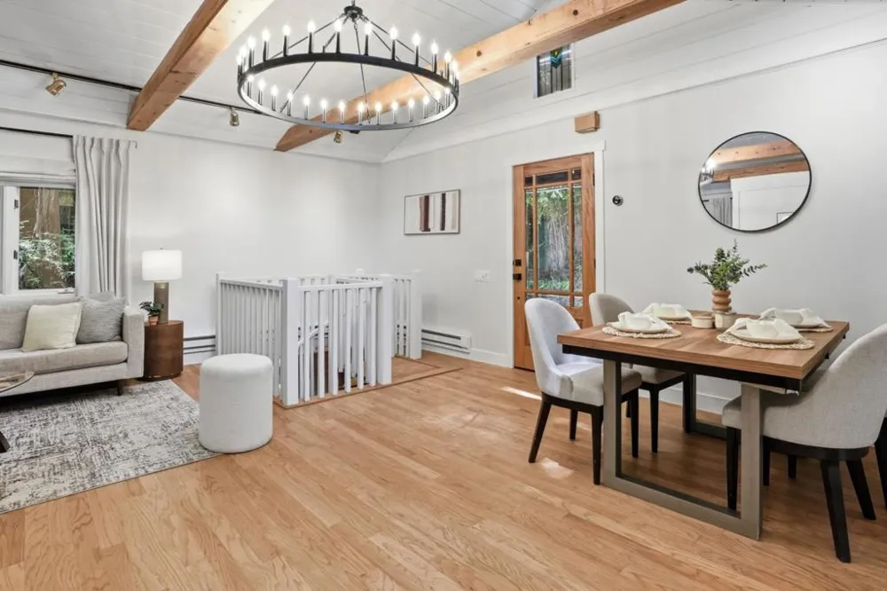 24250 Glenwood Drive Los Gatos, CA 95033