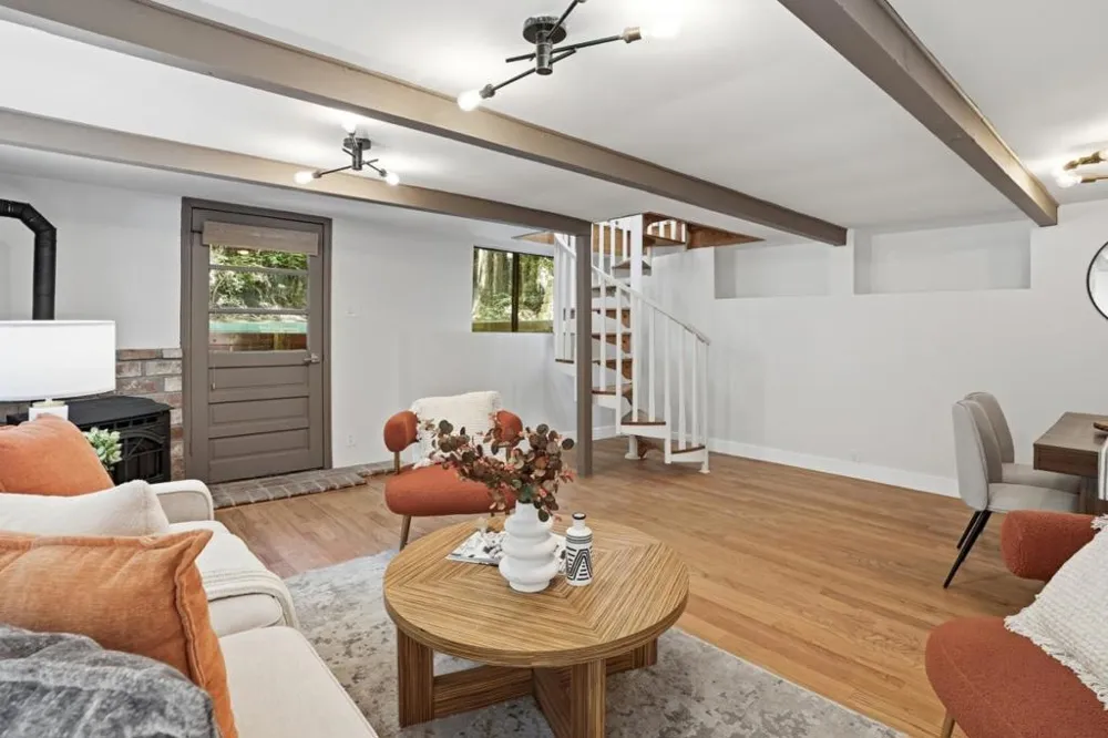24250 Glenwood Drive Los Gatos, CA 95033