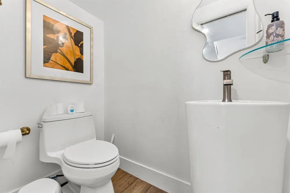 8956 Collins Avenue #4 Surfside, FL 33154