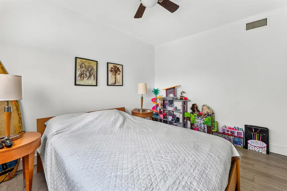 8956 Collins Avenue #4 Surfside, FL 33154