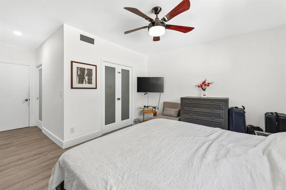 8956 Collins Avenue #4 Surfside, FL 33154