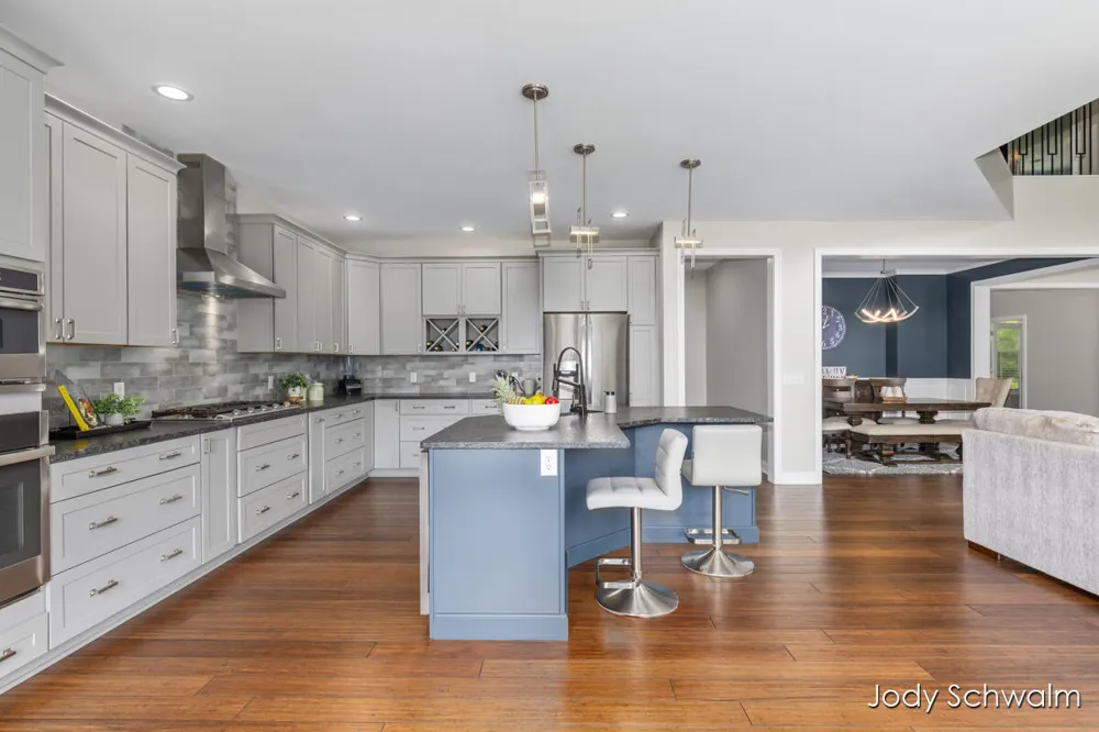 3619 12 Mile Road NE Algoma Township, MI 49341