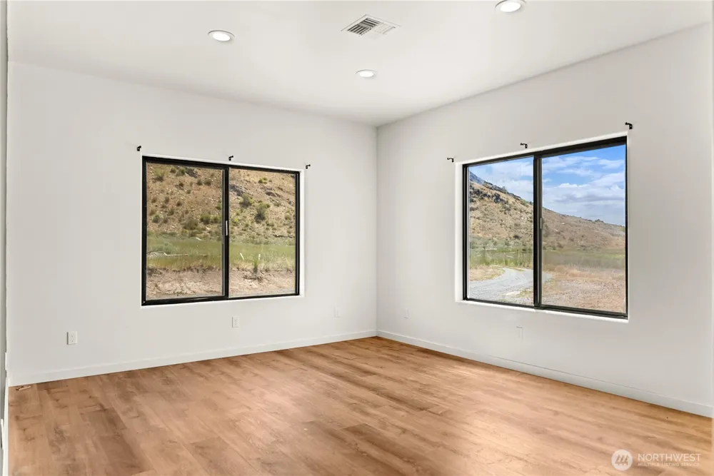 701 North Star Brewster, WA 98812