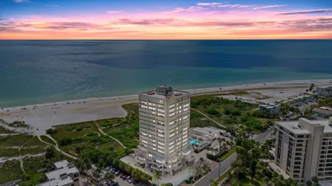 5400 OCEAN BOULEVARD #17-04