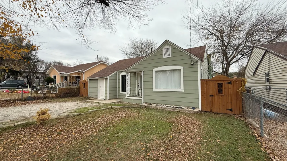 2246 Anson Road Dallas, TX 75235