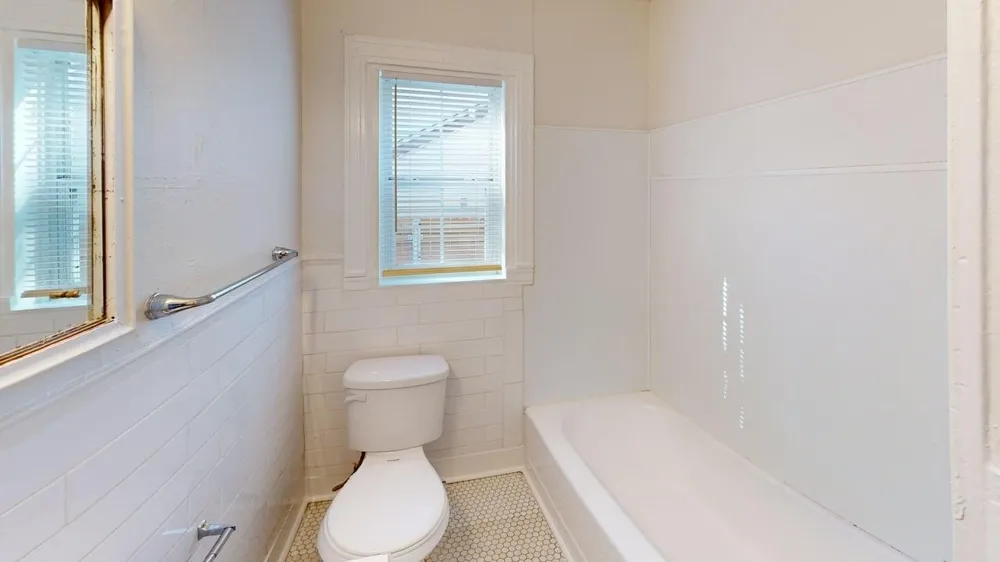 2246 Anson Road Dallas, TX 75235