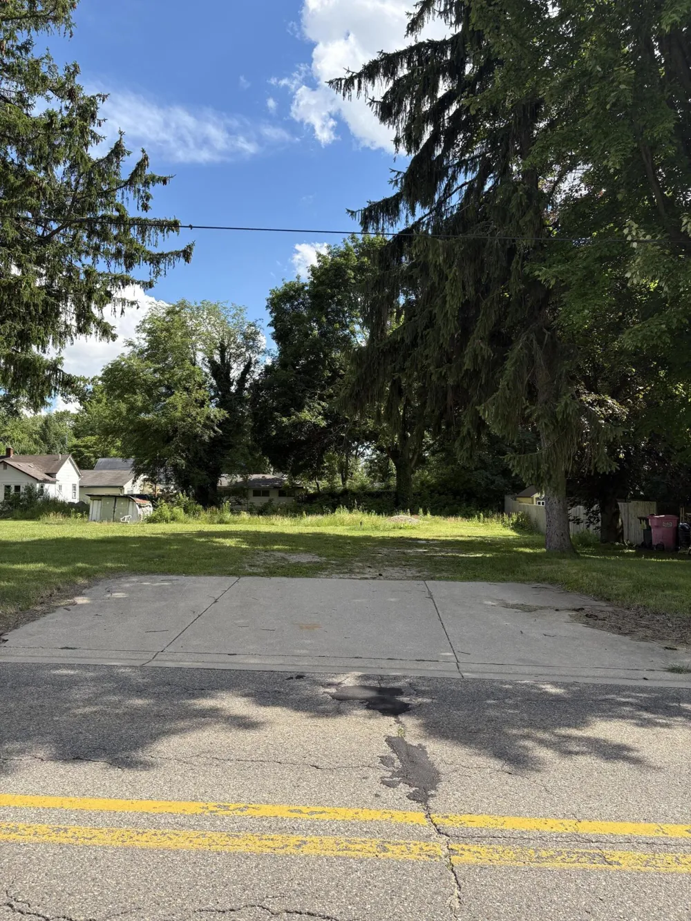 276 E Center Street Coloma, MI 49038