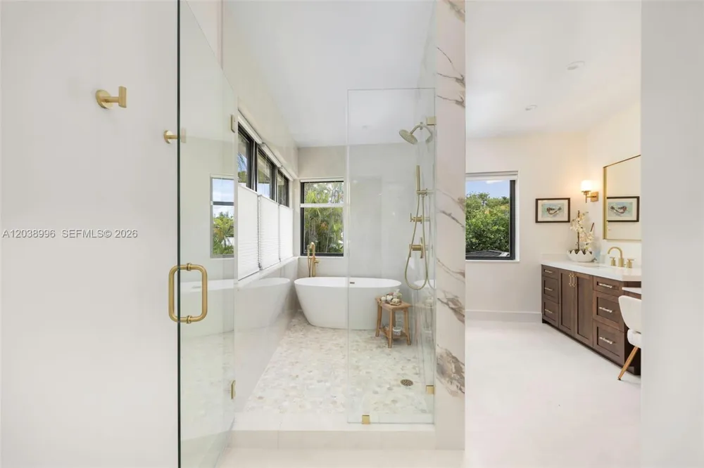 3303 Halissee St Coconut Grove, FL 33133