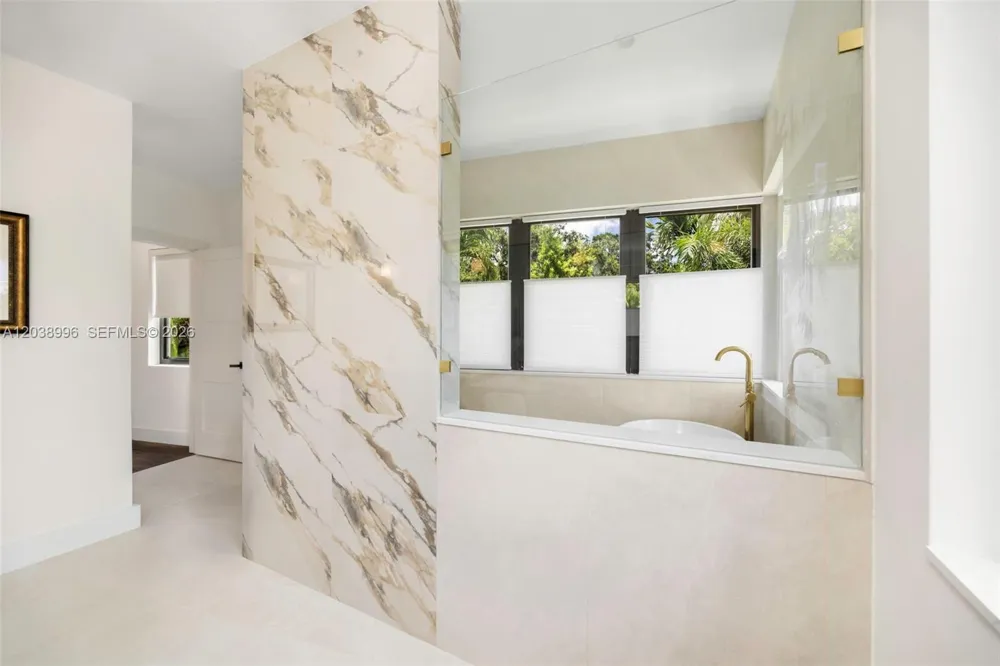 3303 Halissee St Coconut Grove, FL 33133