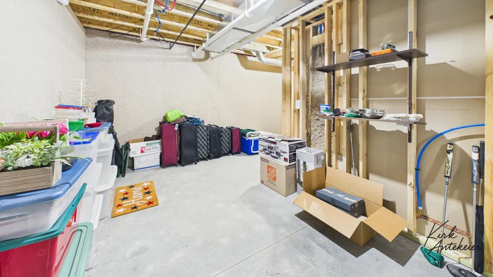 1421 E Addison Way Laketon Township, MI 49445