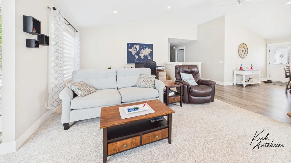 1421 E Addison Way Laketon Township, MI 49445