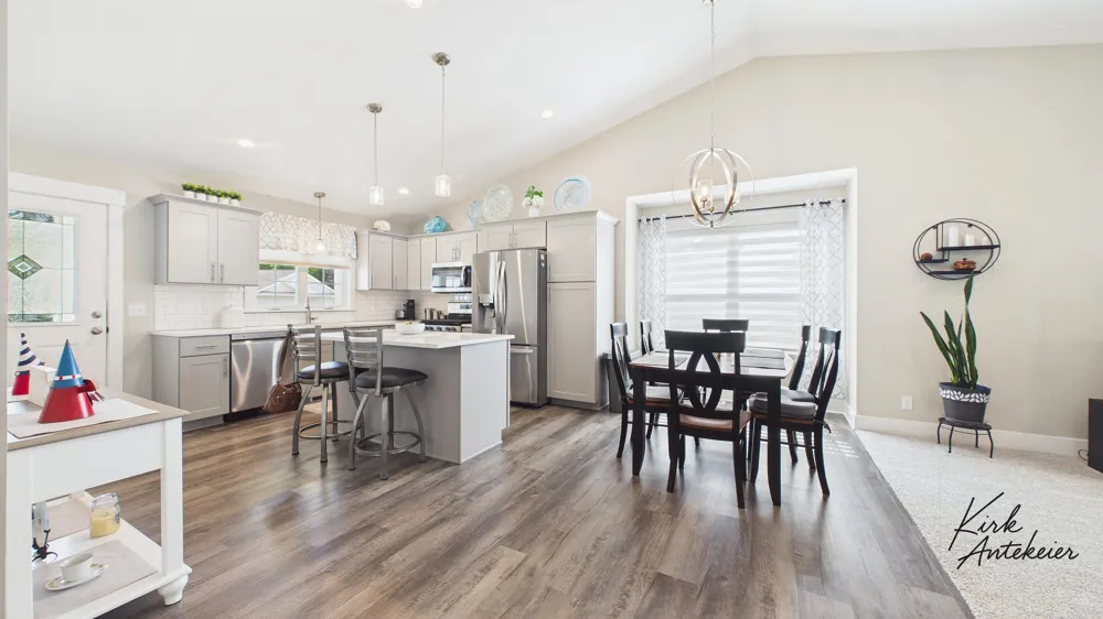 1421 E Addison Way Laketon Township, MI 49445