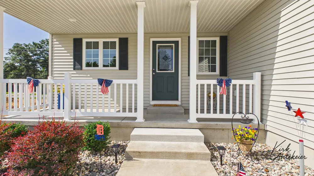 1421 E Addison Way Laketon Township, MI 49445