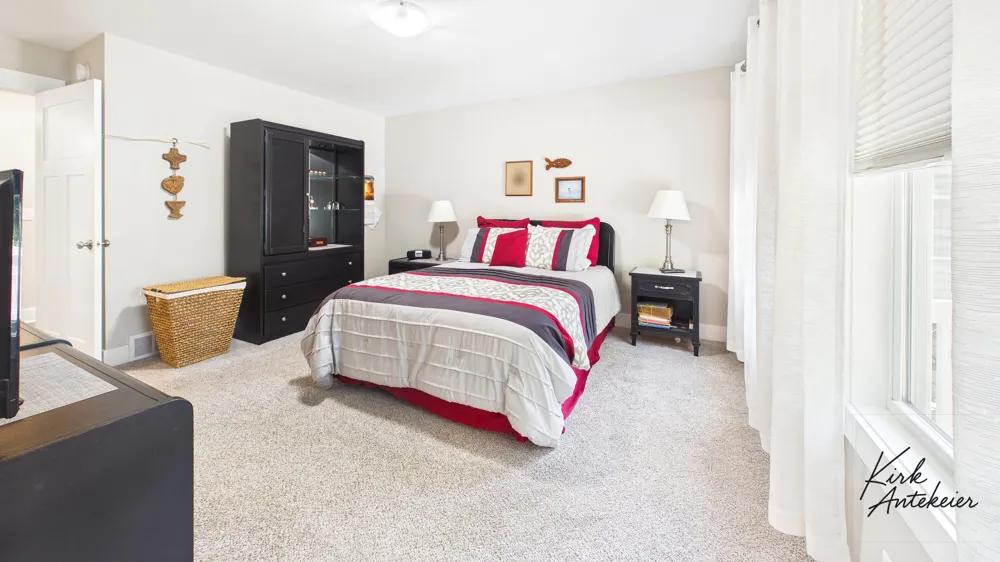 1421 E Addison Way Laketon Township, MI 49445