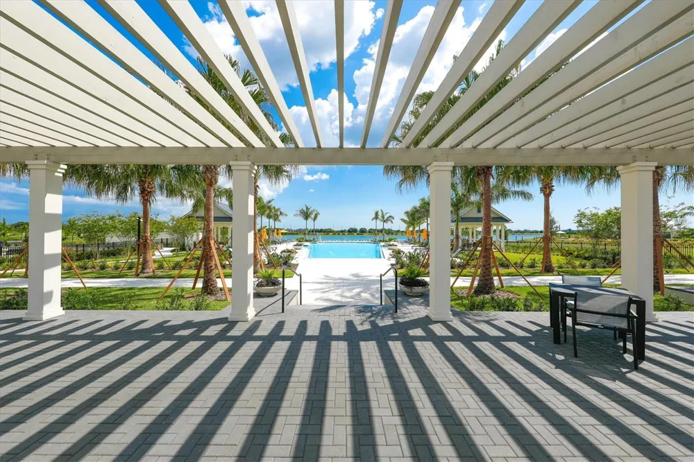 8113 STERNWAY ROAD Sarasota, FL 34240