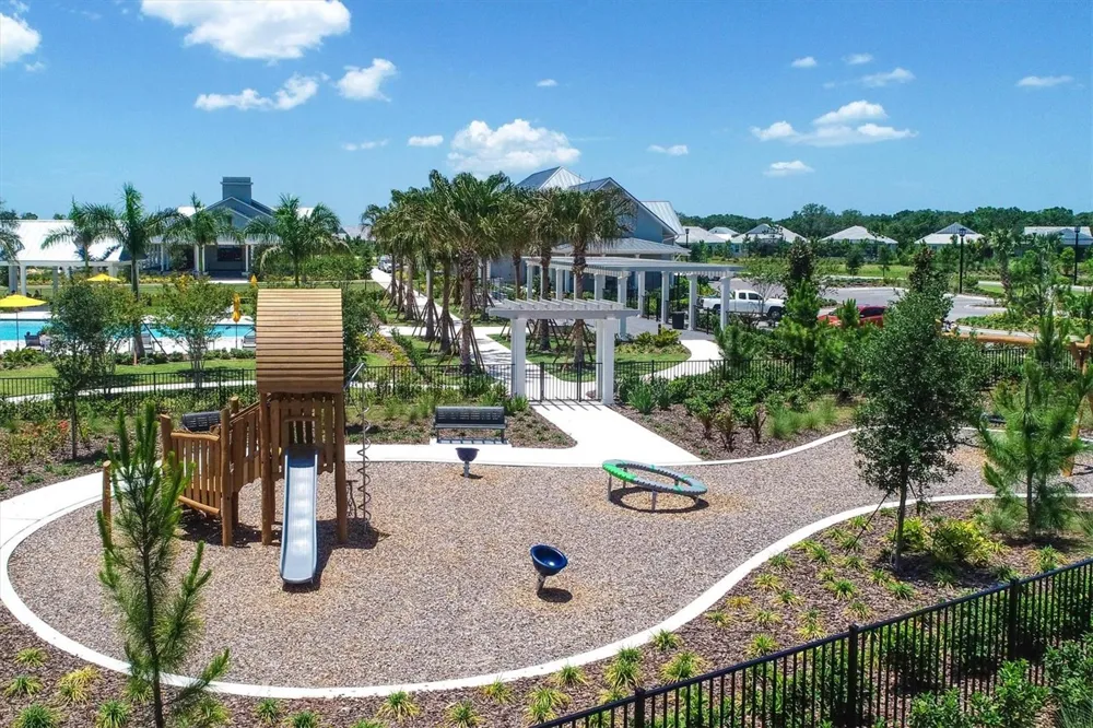 8113 STERNWAY ROAD Sarasota, FL 34240