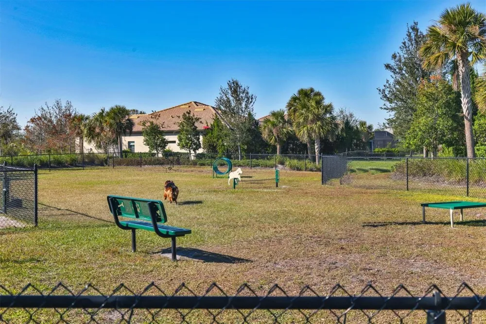8113 STERNWAY ROAD Sarasota, FL 34240