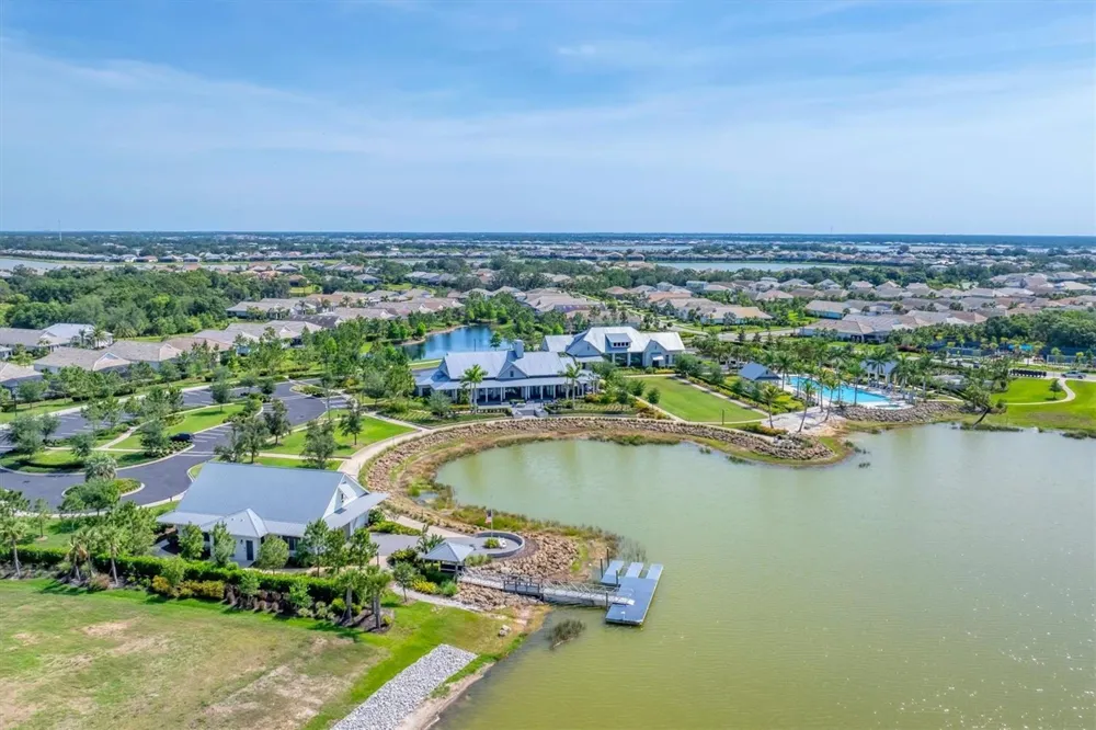 8113 STERNWAY ROAD Sarasota, FL 34240