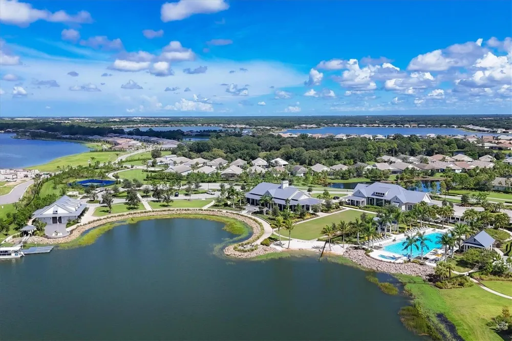 8113 STERNWAY ROAD Sarasota, FL 34240