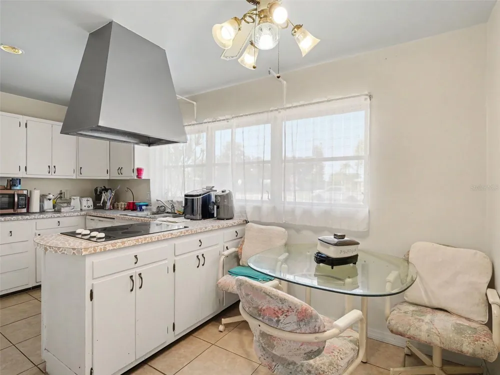 3103 BAYSHORE GARDENS PARKWAY Bradenton, FL 34207