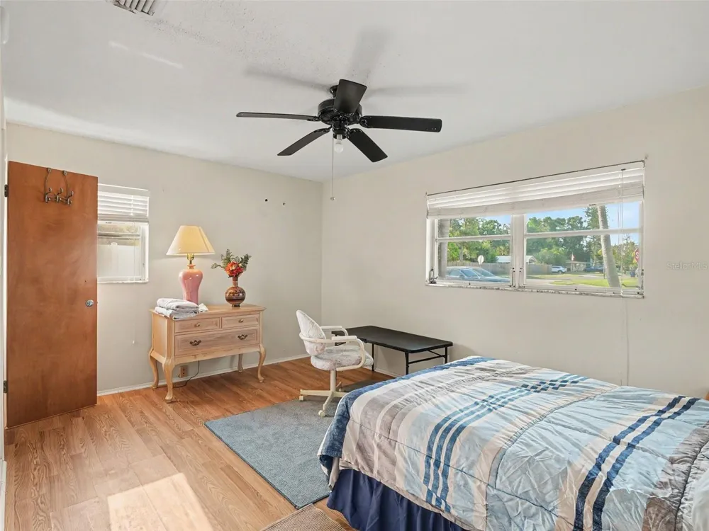3103 BAYSHORE GARDENS PARKWAY Bradenton, FL 34207