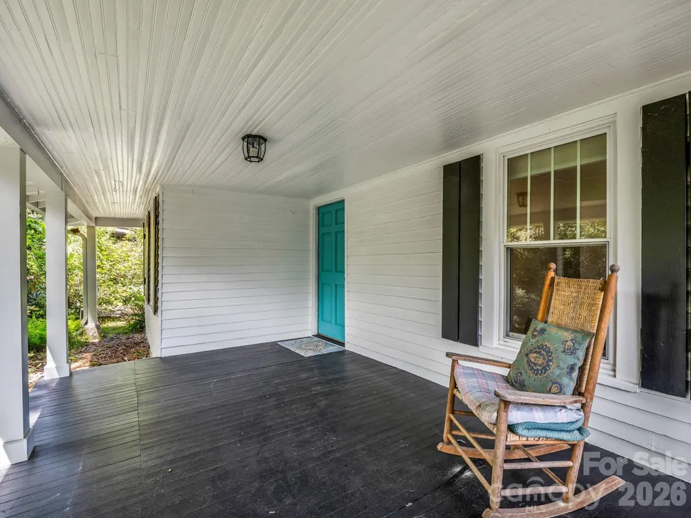 808 Montreat Road Black Mountain, NC 28711