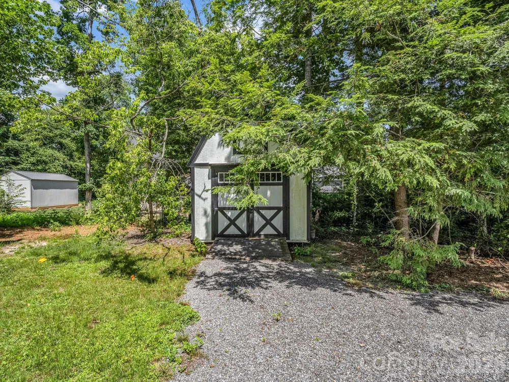 808 Montreat Road Black Mountain, NC 28711
