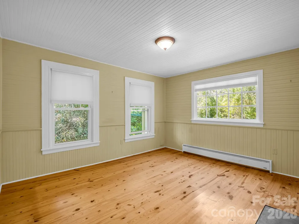 808 Montreat Road Black Mountain, NC 28711