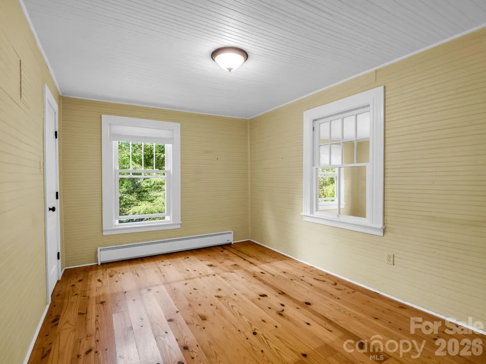 808 Montreat Road Black Mountain, NC 28711