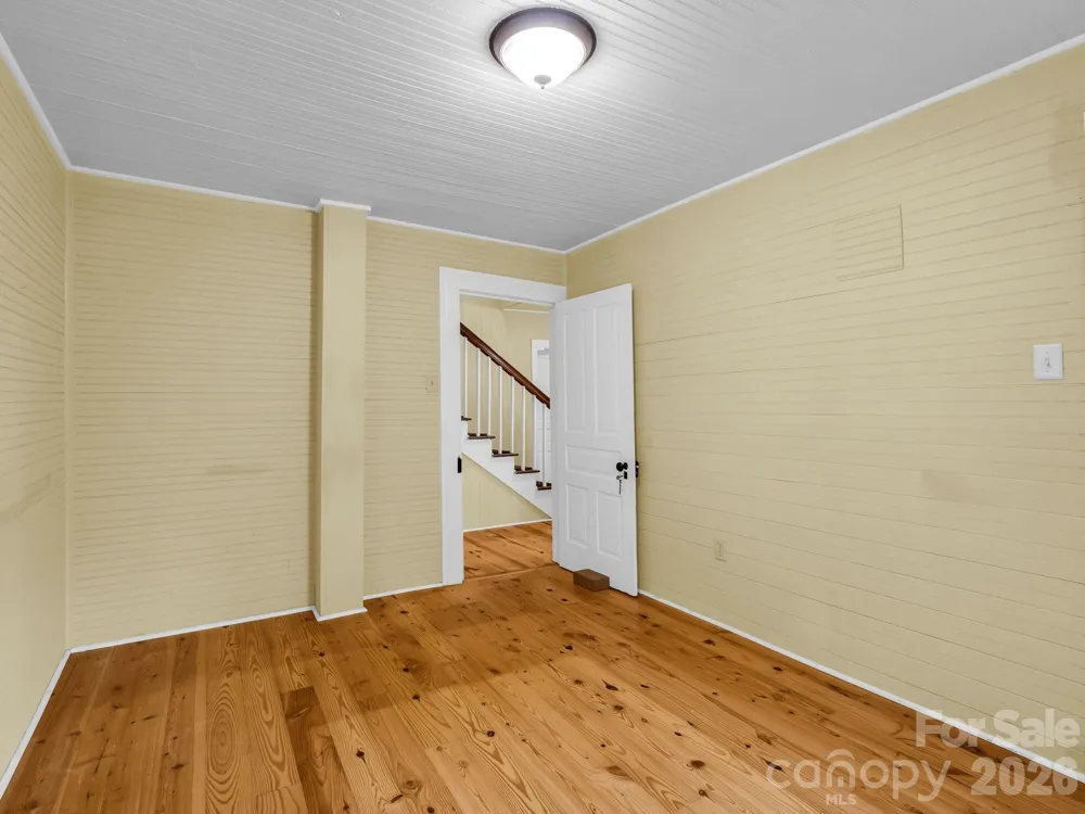 808 Montreat Road Black Mountain, NC 28711