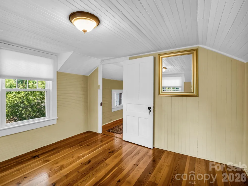 808 Montreat Road Black Mountain, NC 28711