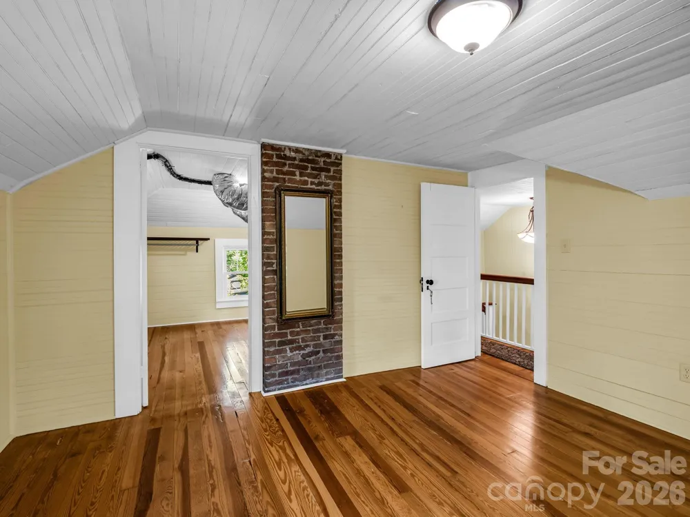 808 Montreat Road Black Mountain, NC 28711