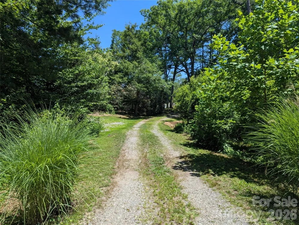 808 Montreat Road Black Mountain, NC 28711