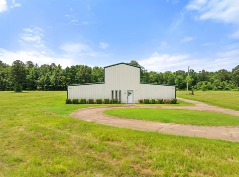 672 County Road 4960