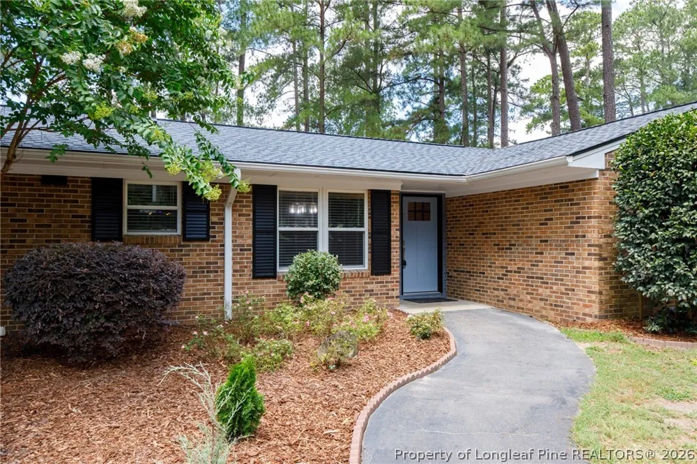 3516 Niagara Carthage Road Whispering Pines, NC 28327