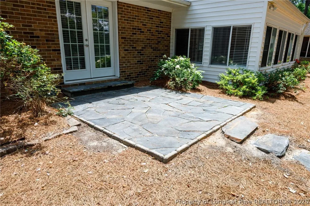 3516 Niagara Carthage Road Whispering Pines, NC 28327