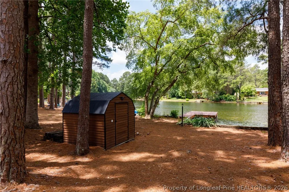 3516 Niagara Carthage Road Whispering Pines, NC 28327