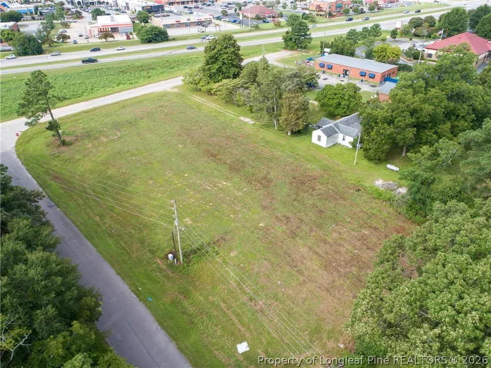 1631 FERNDALE DRIVE Fayetteville, NC 28314