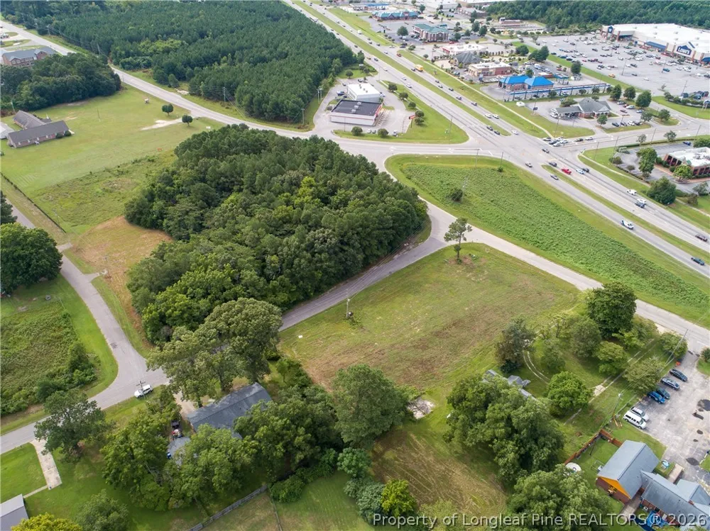 1631 FERNDALE DRIVE Fayetteville, NC 28314