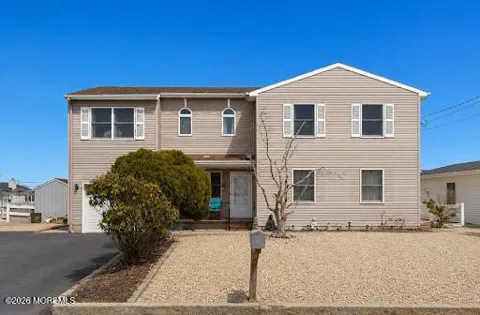 1209 Polaris Court