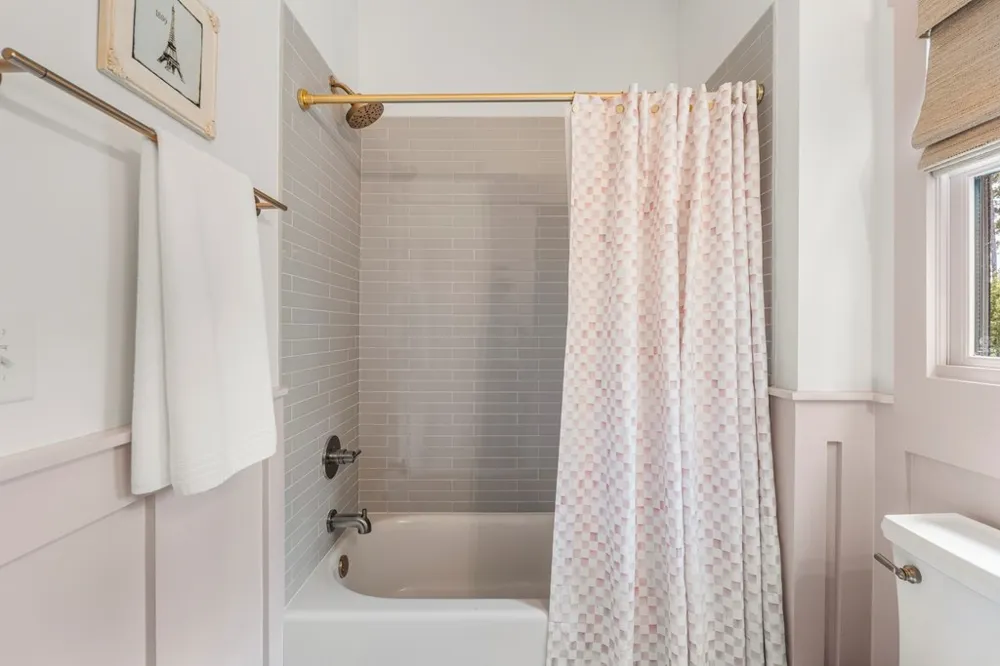 3266 Confetti Blush Drive Columbus, GA 31909