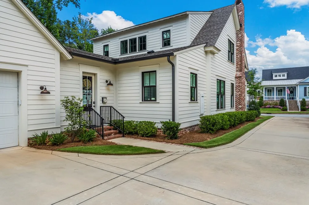 3266 Confetti Blush Drive Columbus, GA 31909