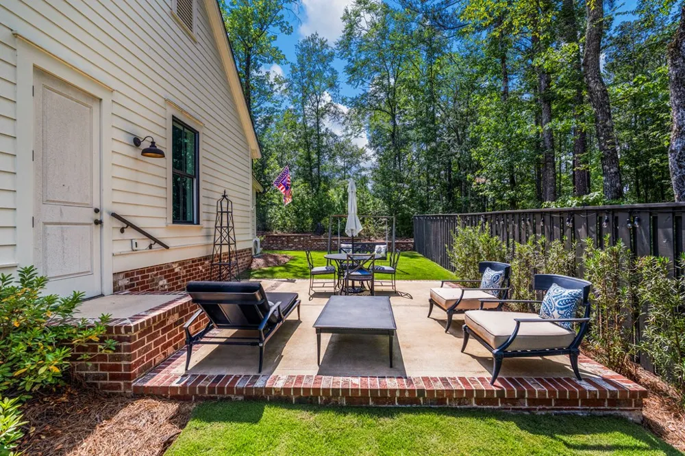3266 Confetti Blush Drive Columbus, GA 31909