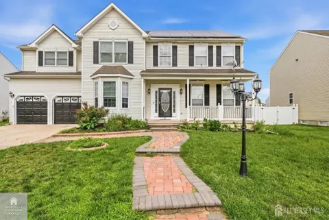 1316 Sassafras Lane