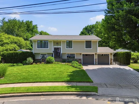 1453 Tooz Place