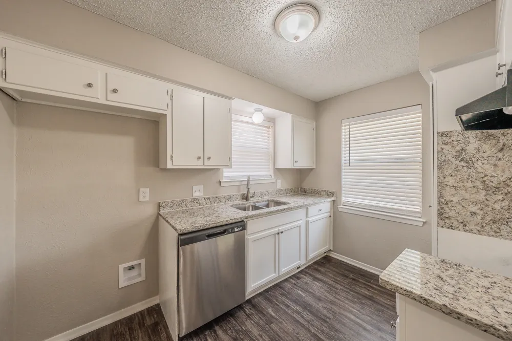 717 Blue Ridge Trail Saginaw, TX 76179