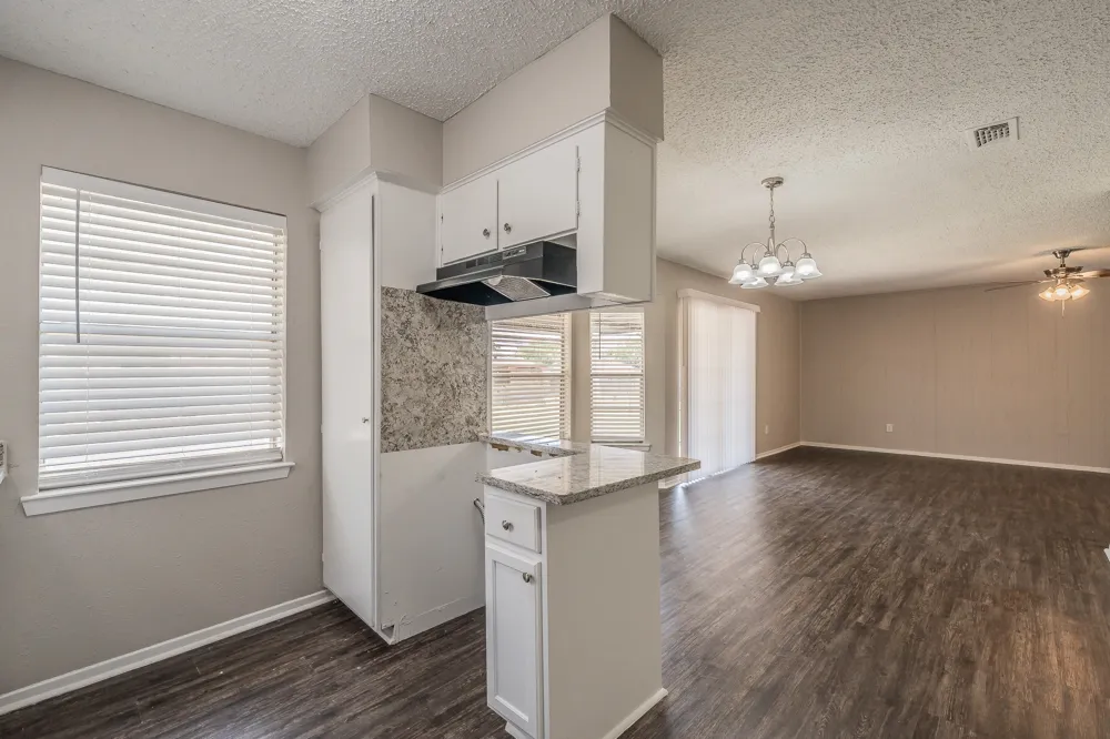717 Blue Ridge Trail Saginaw, TX 76179