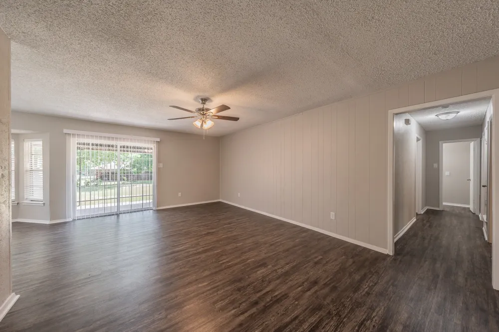 717 Blue Ridge Trail Saginaw, TX 76179