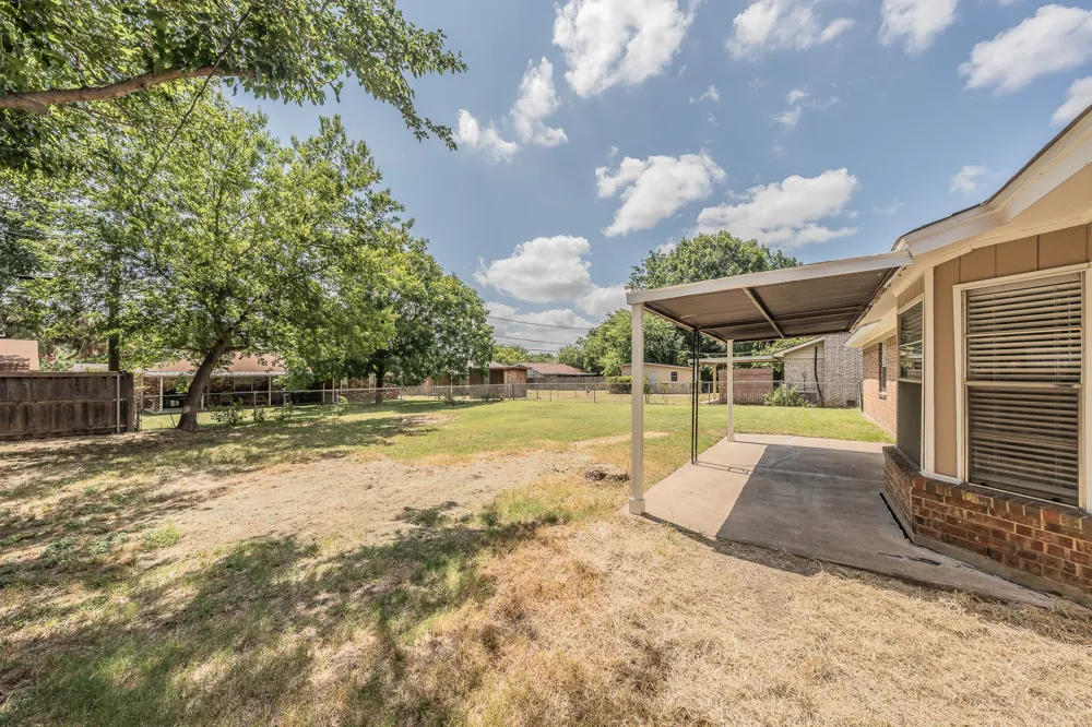 717 Blue Ridge Trail Saginaw, TX 76179
