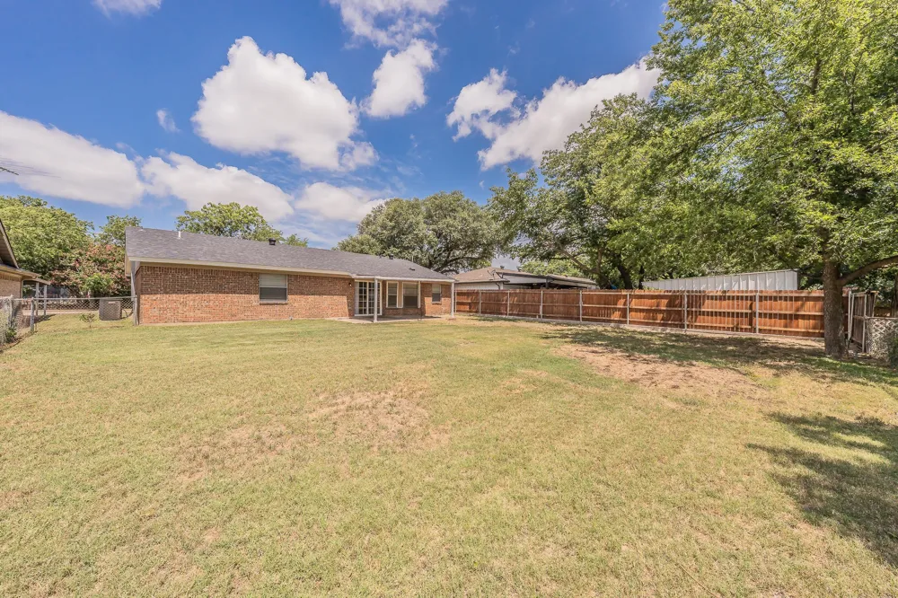 717 Blue Ridge Trail Saginaw, TX 76179